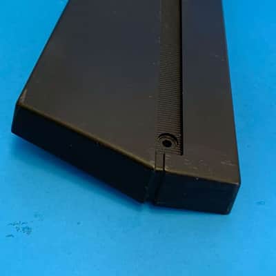KORG LP-10 Vintage Electronic Piano Part: Black Plastic End Cap Panel [LEFT] Bild 7