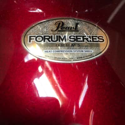 Pearl Forum Series Drum set 2005-2010 - Metallic image 2