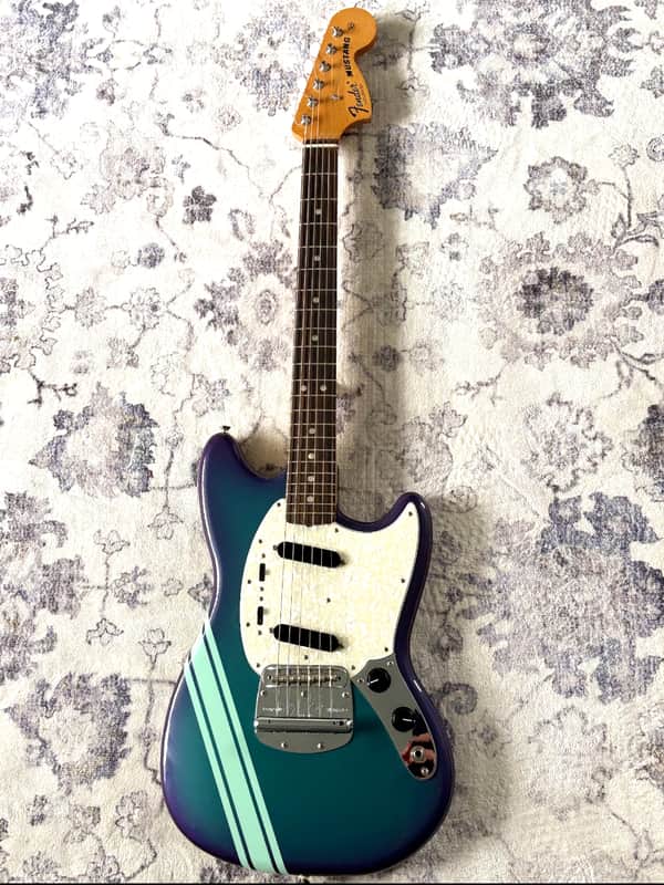 Fender Vintera II '70s Competition Mustang