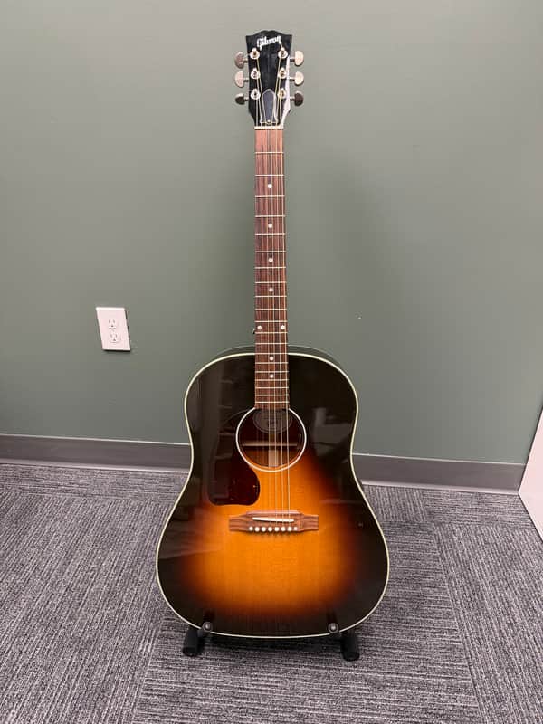 Left-Handed Gibson J-45 image 1