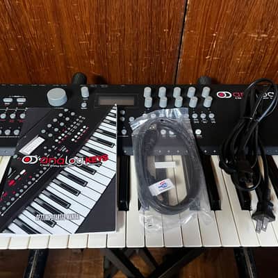 Elektron Analog Keys 37-Key 4-Voice Analog Synthesizer w/ box image 12