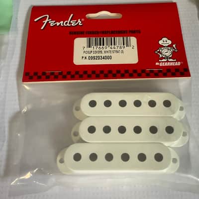 Lot of Fender Stratocaster Pickup Mounting Screws/Springs & Covers image 8