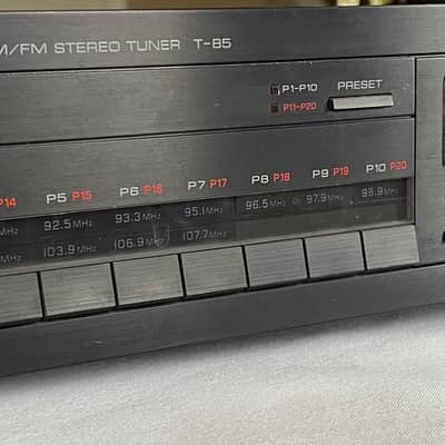 Yamaha T-85 AM/FM Stereo Tuner image 7