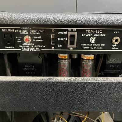 Vintage Traynor YRM-1SC 4x10" guitar amp image 8
