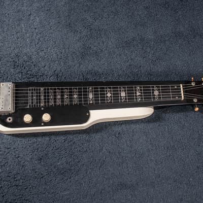Supro Model 1466BW Jet Airliner Lap Steel, Late 50's image 1