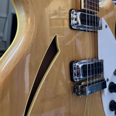 Rickenbacker 360 1983 - Mapleglo image 6