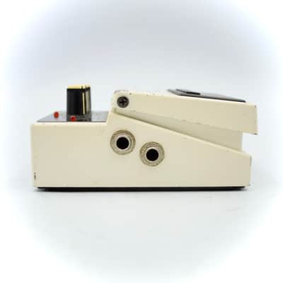 Boss NS-2 Noise Suppressor Guitar Effect Pedal image 5