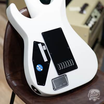 ESP E-II M-II 7B Baritone 7-String Evertune Guitar w/ Case – Pearl White (B-stock) image 6