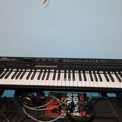 Yamaha DX7IID 16-Voice Synthesizer 1986 - 1989 - Black image 7