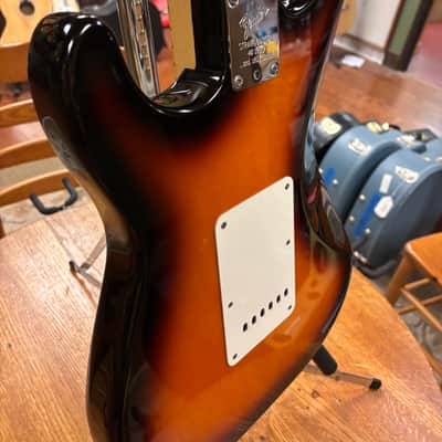 1994 Fender 40th Anniversary American Standard Stratocaster with Maple Fretboard Brown Sunburst image 16