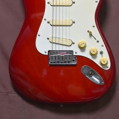 FENDER JAPAN STR-85LS Lace Sensor 1988~1989 fujigen - red 【Offers