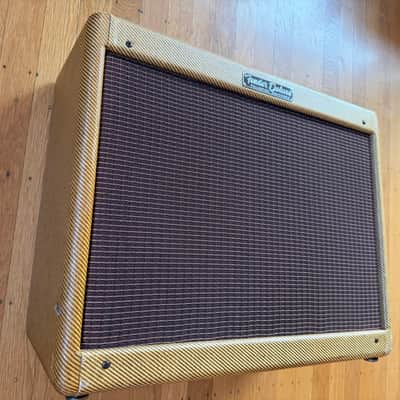 1956 Fender Tweed Deluxe 5E3 - Collector Grade image 3