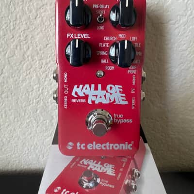 TC Electronic Hall of Fame Reverb 2011 - 2017 - Red image 1