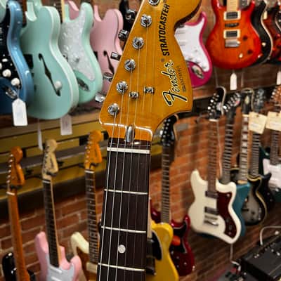 Fender 70th Anniversary Vintera II Antigua Stratocaster image 4