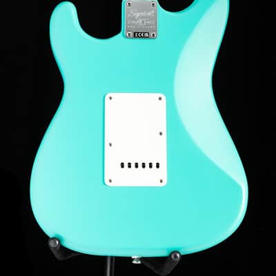 Squier 40th Anniversary, Vintage Edition Stratocaster Satin Seafoam Green image 9