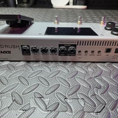 Headrush MX5 Amp Modeling Guitar Effect Processor Special Edition 2022 - Silver image 6