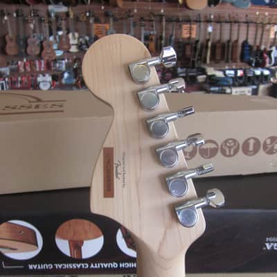 Fender Squier Limited Edition Affinity Series Jaguar Electric Guitar Ice Blue Metallic image 6