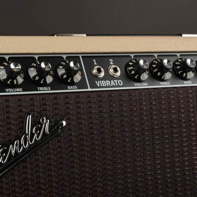 Fender Tone Master Deluxe Reverb Blonde image 3