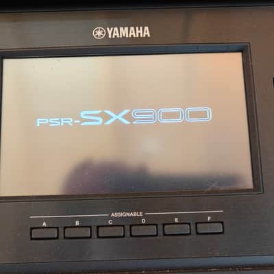 Yamaha PSR-SX900 61-Key Arranger Workstation 2023 - Present - Black imagen 3