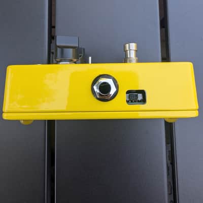 Keeley Keeley Electronics Sfocato Fuzz Wah - Limited Edition Hand-Signed by Robert Keeley - Serial #21 2015 - Yellow image 4