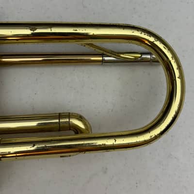 Yamaha YTR-2320 Bb Trumpet – Japan – Smooth Valves – Case & Accessories image 3