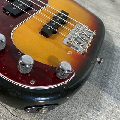 Fender Precision/Jazz Bass 1976 Sunburst....Lefty! image 6