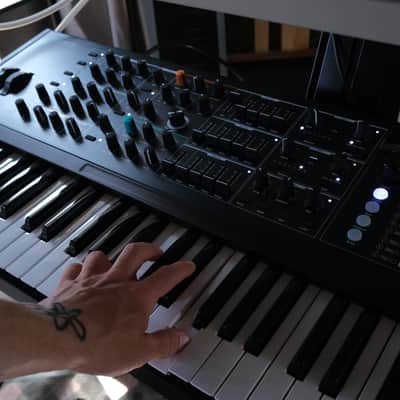 Arturia PolyBrute Noir 61-Key Synthesizer 2023 - Present - Black image 18