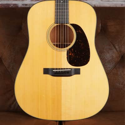 Martin D-18 image 1