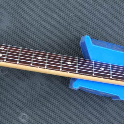2001 Fender American Stratocaster Left-Handed with Rosewood Fretboard 3-Color Sunburst image 7