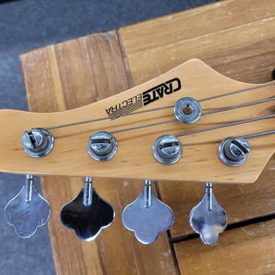 Crate  Electra 4 String P Style Bass 1990s 3 Tone Sunburst image 9