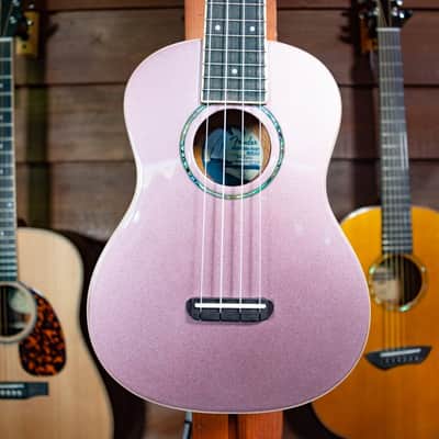 Fender Zuma Concert Ukulele - Burgundy Mist image 1