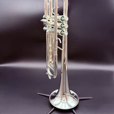 SCHILKE S43HD PROFESSIONAL Bb TRUMPET – MINT CONDITION – ORIGINAL MINT SCHILKE CASE image 2