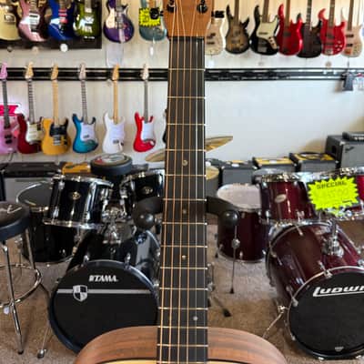 Martin Limited Edition 2002 Hawaiian Auditorium #51 of 500 W/Hardshell Case image 4