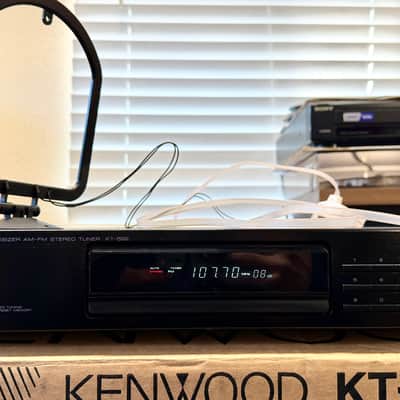 Kenwood KT-592 Quartz Synthesizer AM FM Stereo Tuner with Instructions, AM/FM Antennas Box; Tested SEE VIDEO image 2