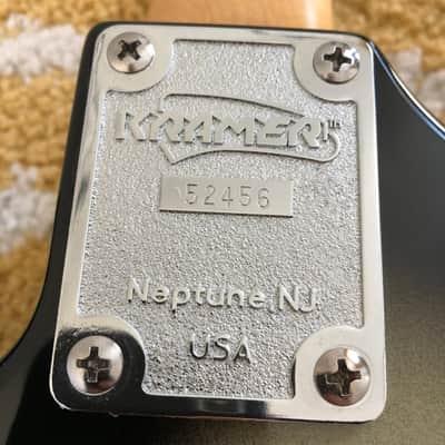 Kramer LK1-BF 1988-1989 Silverburst image 17
