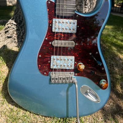 N/A Stratocaster / Partscaster 2024 - Metallic Sparkle Blue image 2