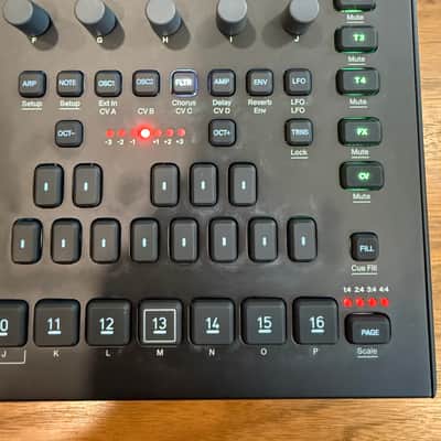 Elektron Analog Four MKII 4-Voice Tabletop Analog Synthesizer 2020 - Present - Black image 4