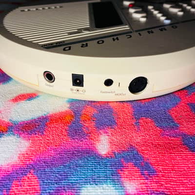 Suzuki OM-300 Omnichord W/Case + AC image 15