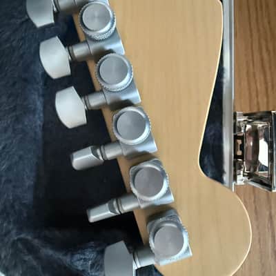 Fender Strat Plus Deluxe with Maple Fretboard - Ice Blue image 4