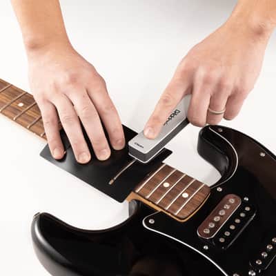 D'Addario Fret Cleaner & Buffer image 2