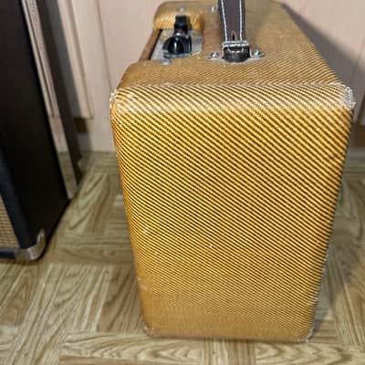 Fender Champ 5F1 Narrow Panel 5-Watt 1x8" Guitar Combo 1958 - 1964 - Tweed image 14
