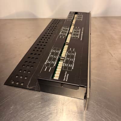 Redco R196-D25PG DB25 96pt TT Patchbay 2010s - Silver image 3