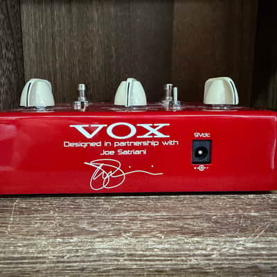 Vox Satchurator distortion 2010s - Red image 6