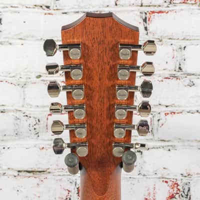 Taylor - (2025) 354ce - 12 String Acoustic-Electric Guitar -Sapele/Sitka - V-Class Bracing - Natural - w/ Hardshell Case - x75044 image 6