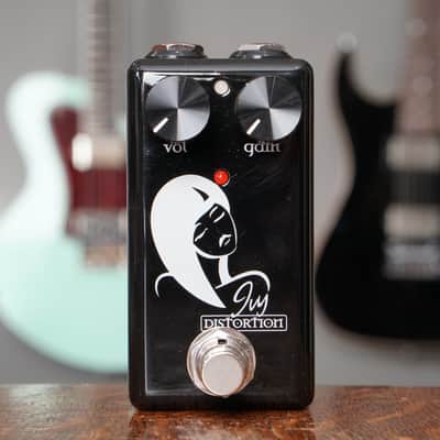 Reverb.com listing, price, conditions, and images for red-witch-seven-sisters-ivy