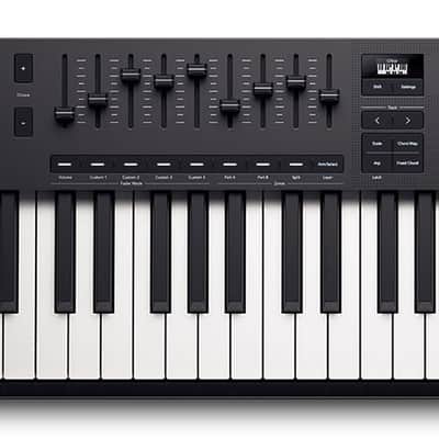Novation LAUNCHKEY 61 MK4 61-Key USB MIDI Ableton Keyboard Controller+Microphone