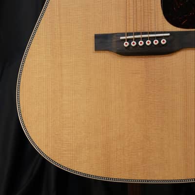 Martin D-28 Modern Deluxe Sitka Spruce / Rosewood Dreadnought 2025 Natural image 4