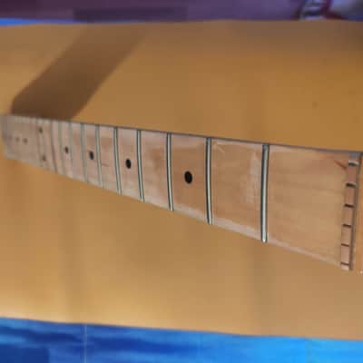Allparts Strat neck - Maple - reverse headstock, Custom shop relic finish - richie kotzen profile image 8