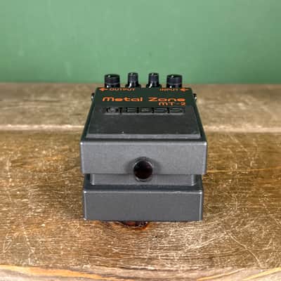Boss MT-2 Metal Zone (Silver Label) 1991 - Present - Black image 6