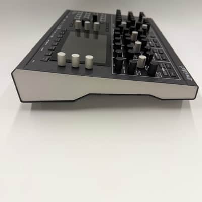 Waldorf Iridium Desktop Synthesizer 2020 - Present - Black image 9